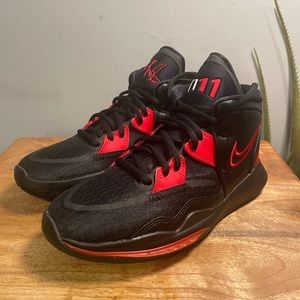 Nike Kyrie Infinity (GS)